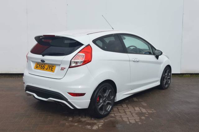 2016 Ford Fiesta 1.6 EcoBoost ST-3 3dr