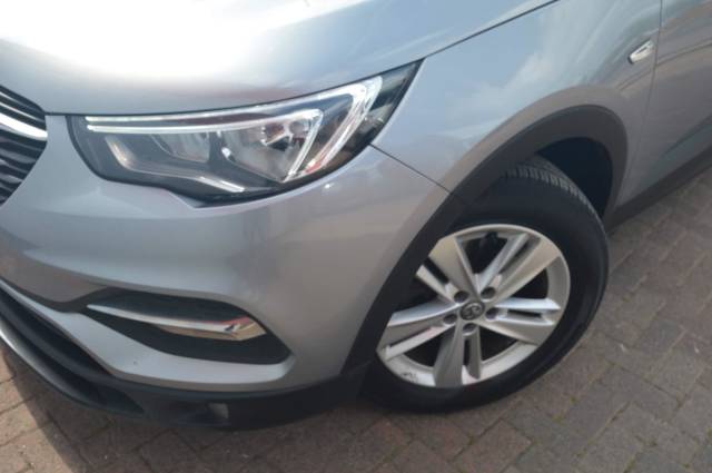 2018 Vauxhall Grandland X 1.6 Turbo D SE 5dr Auto