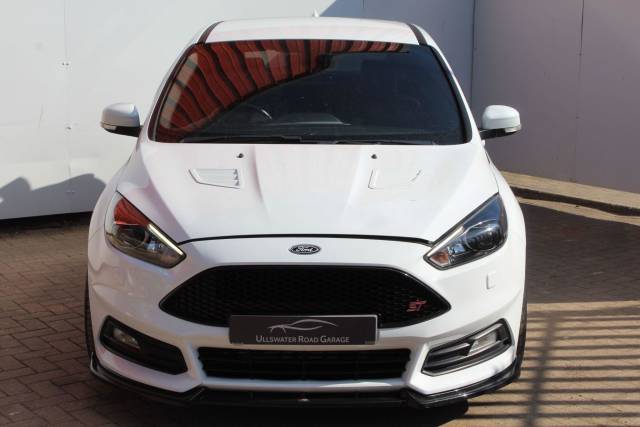 2016 Ford Focus 2.0T EcoBoost ST-3 5dr