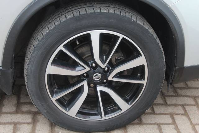 2017 Nissan X Trail 1.6 dCi N-Vision 5dr 4WD
