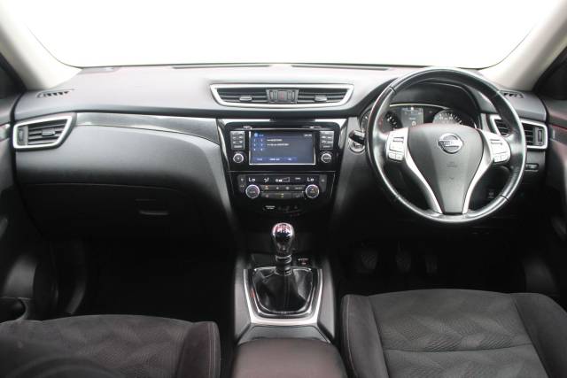 2017 Nissan X Trail 1.6 dCi N-Vision 5dr 4WD