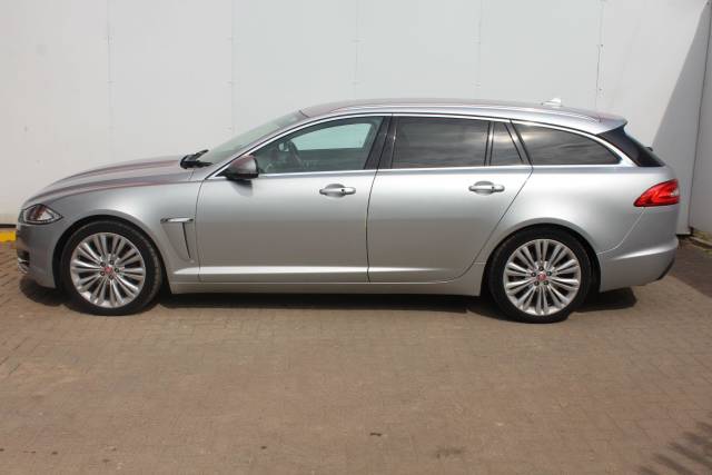 2012 Jaguar XF 3.0d V6 Portfolio 5dr Auto